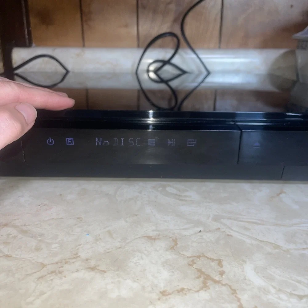 Samsung HT-D5300 Blu Ray DVD Surround Sound 5.1 Ch No Remote Tested &‎ Working